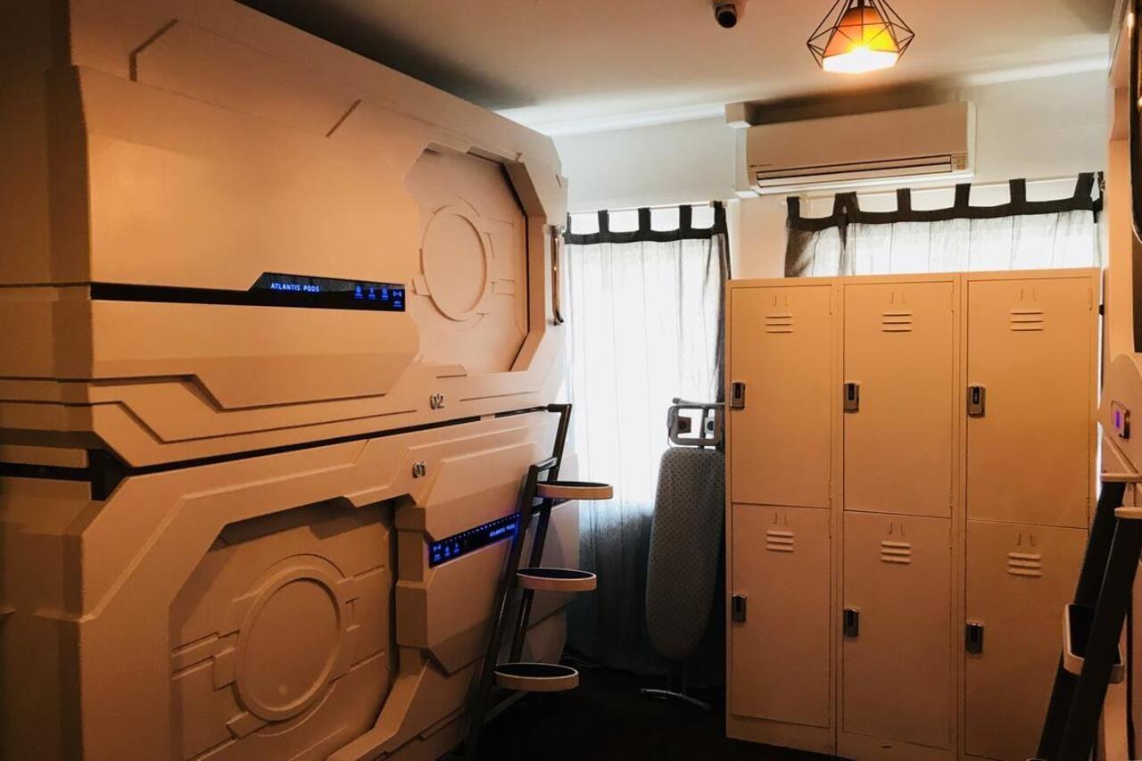 Отель Atlantis Pods @ Chinatown Сингапур Экстерьер фото